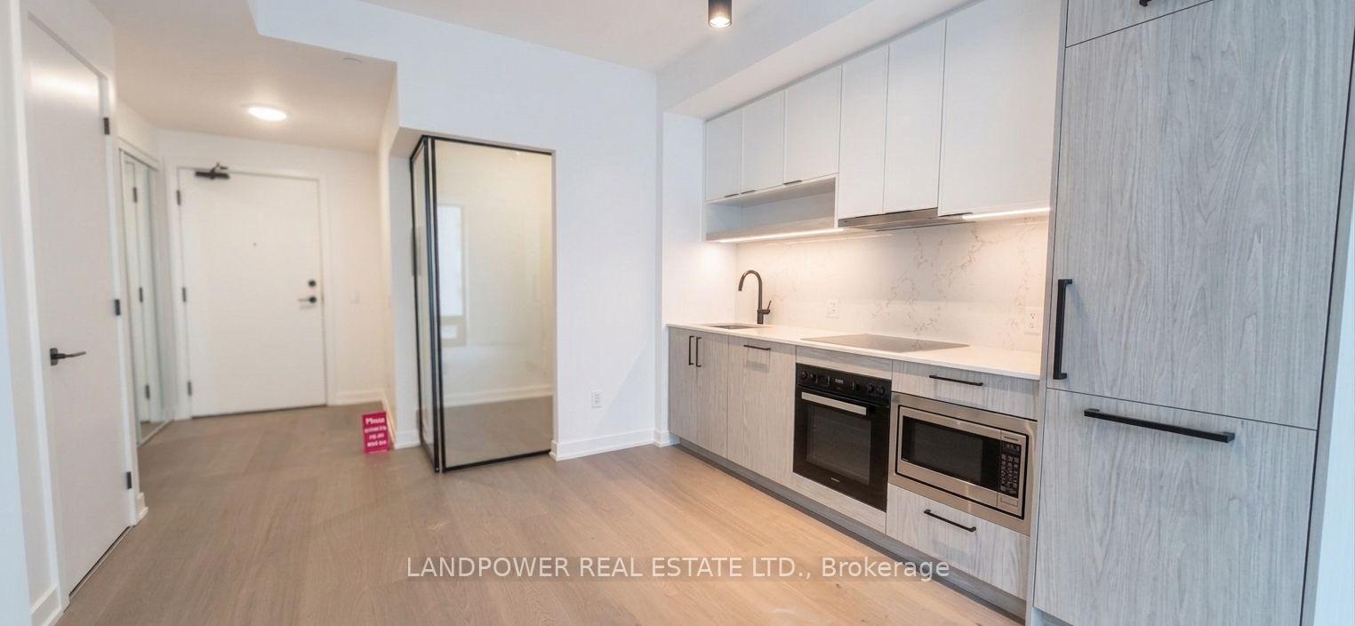 Photo 10 of Unit 922, 89 Montclair Avenue, Toronto, Forest Hill South — HOMEH