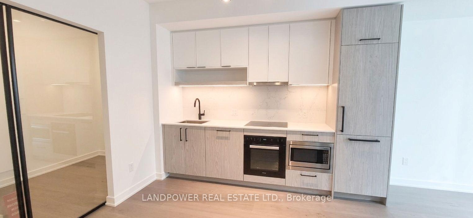 Photo 12 of Unit 922, 89 Montclair Avenue, Toronto, Forest Hill South — HOMEH