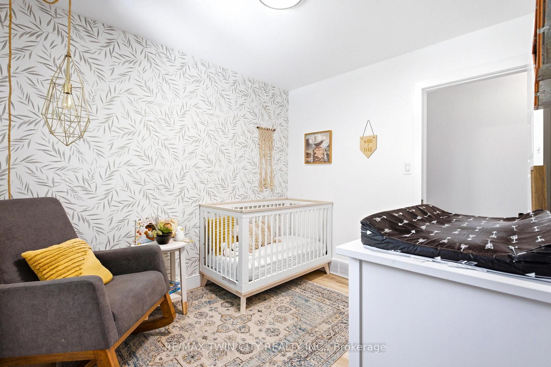 Photo 15 of 581 Glendene Crescent, Waterloo, North Lakeshore — HOMEH