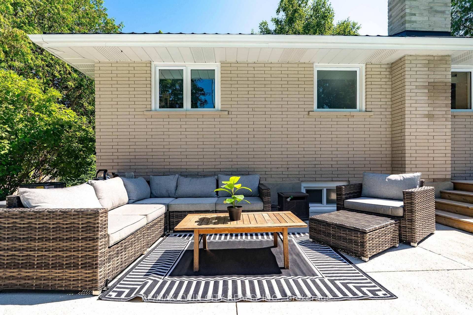 Photo 35 of 581 Glendene Crescent, Waterloo, North Lakeshore — HOMEH
