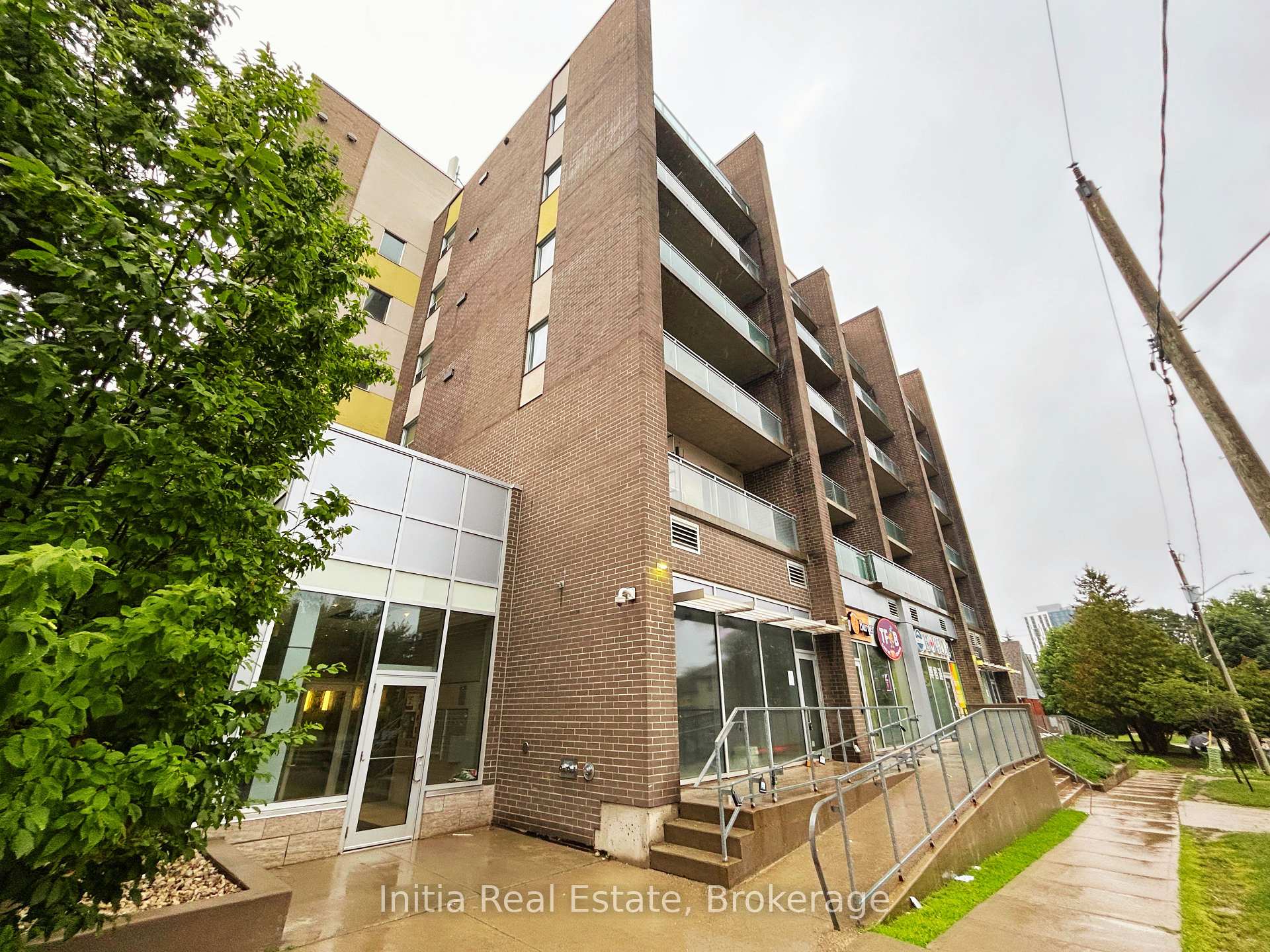 Photo 2 of Unit B303, 62 Balsam Street, Waterloo, Downtown Waterloo — HOMEH
