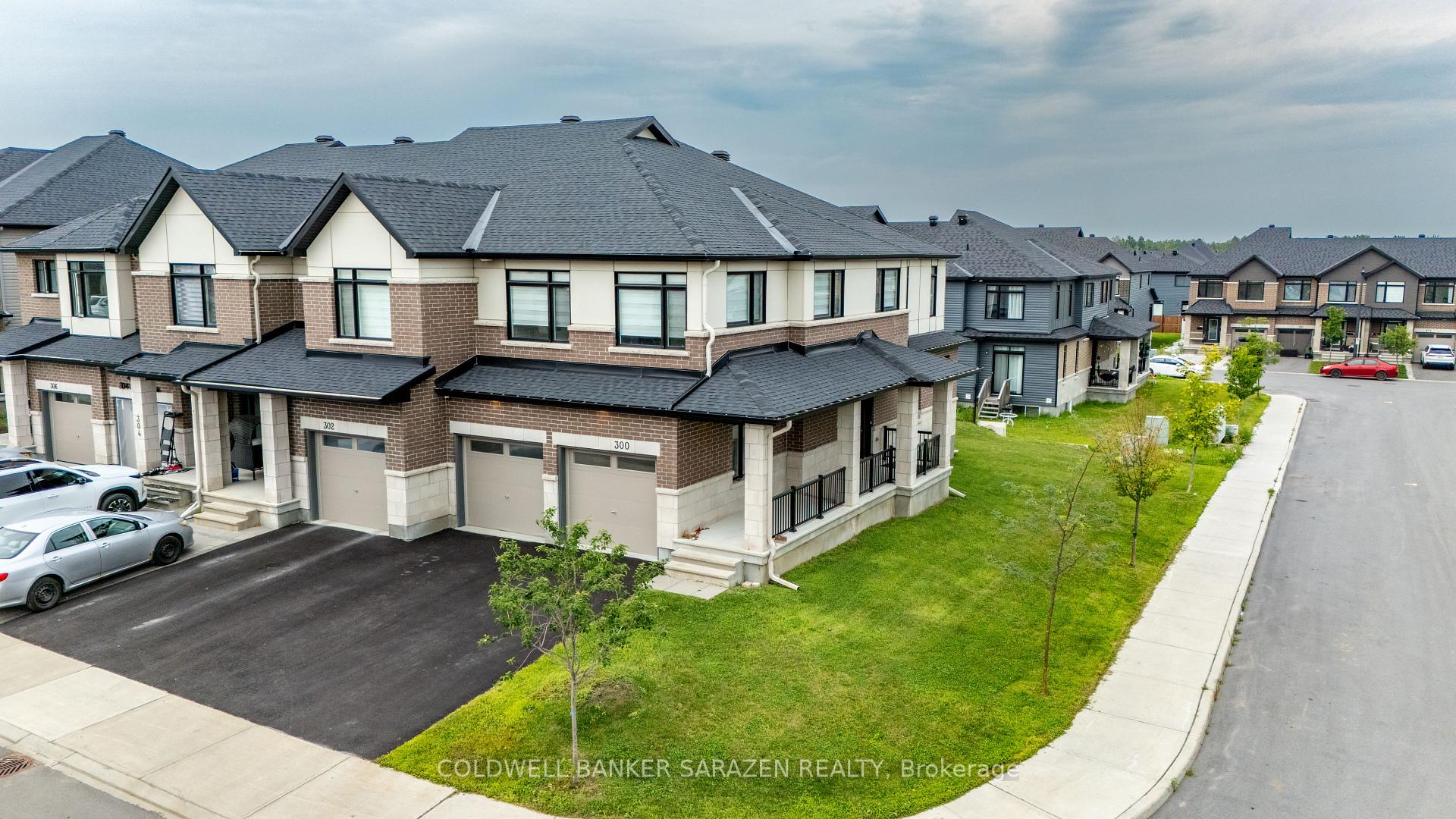 Photo 2 of 300 ibanez Walk, Ottawa, Leitrim — HOMEH