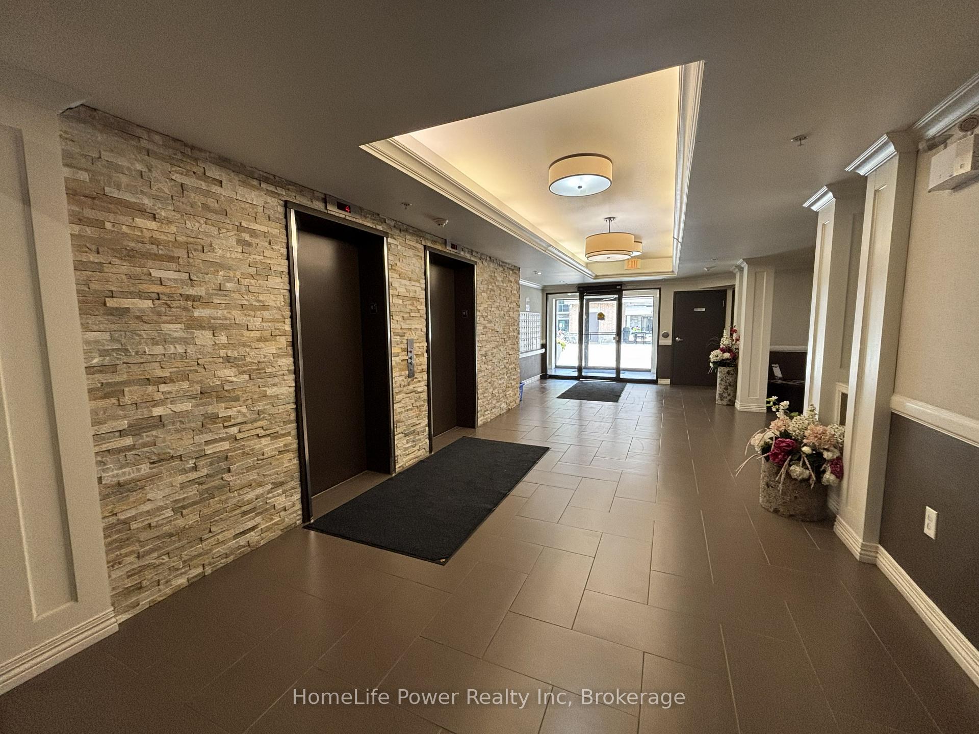 Photo 9 of Unit 705, 776 Laurelwood Drive, Waterloo, Erbsville/Laurelwood — HOMEH