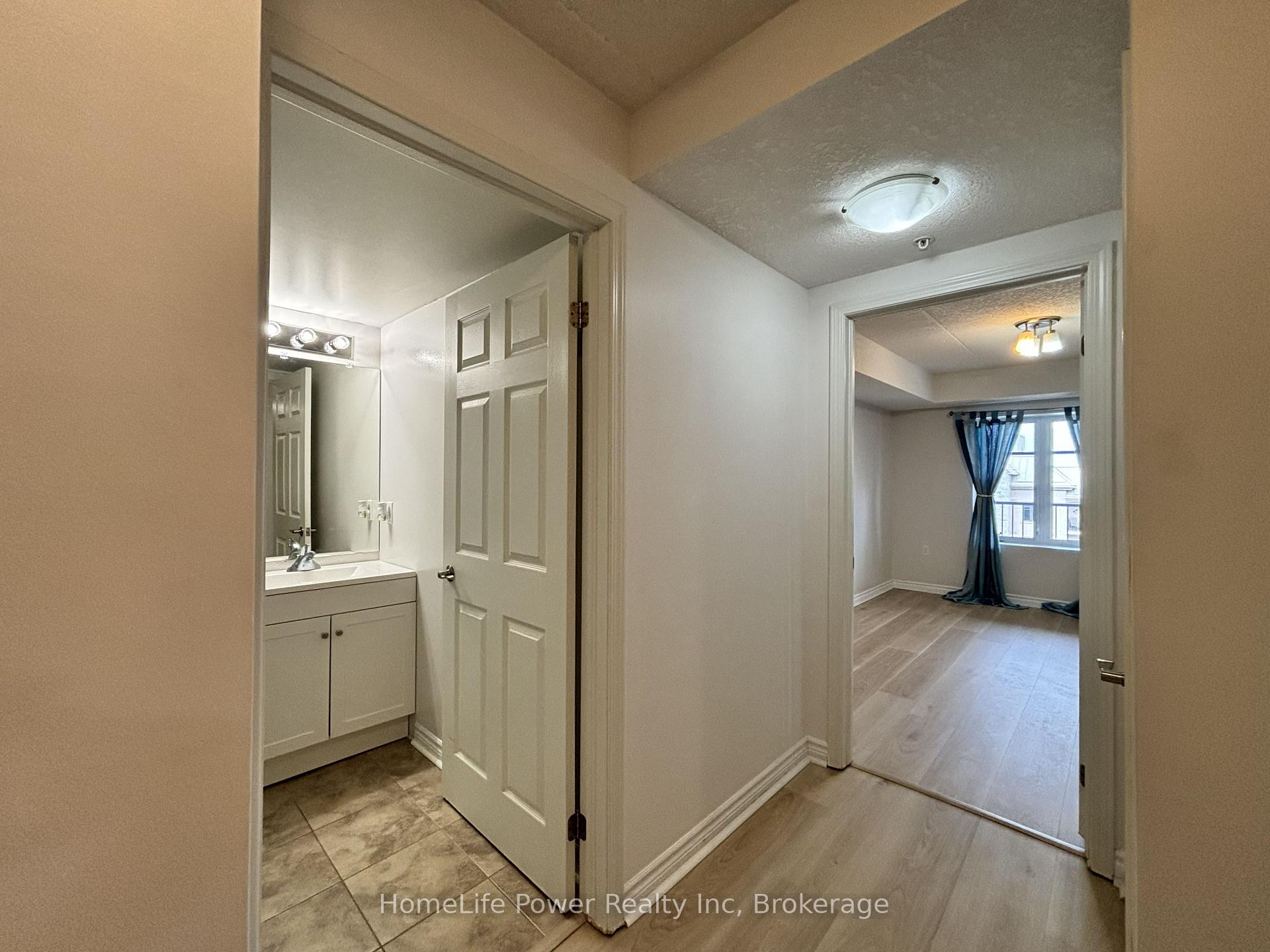 Photo 26 of Unit 705, 776 Laurelwood Drive, Waterloo, Erbsville/Laurelwood — HOMEH