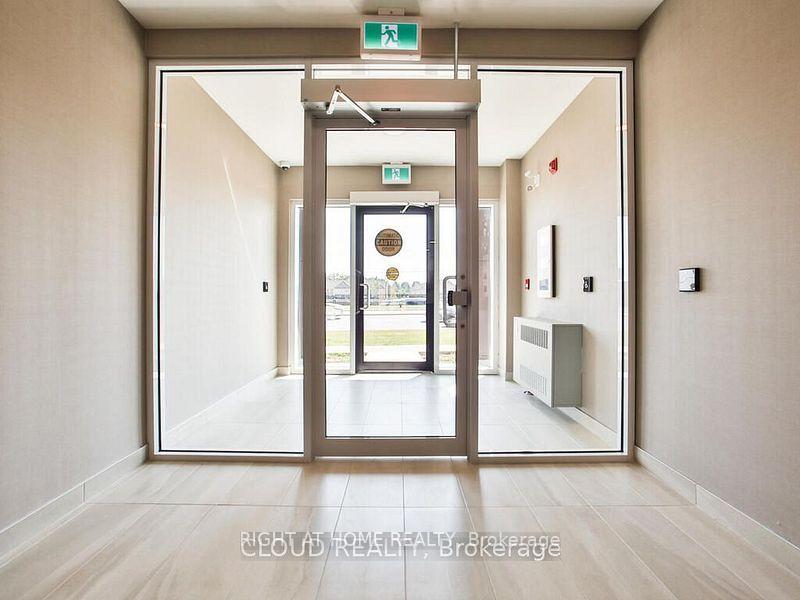 Photo 5 of Unit 410, 58 Sky Harbour Drive, Brampton, Bram West — HOMEH