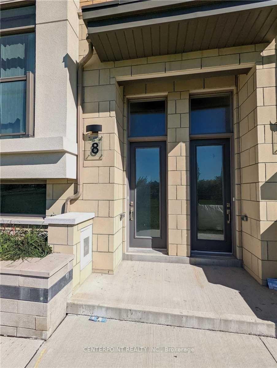 Front of 8 Mcclarys Way