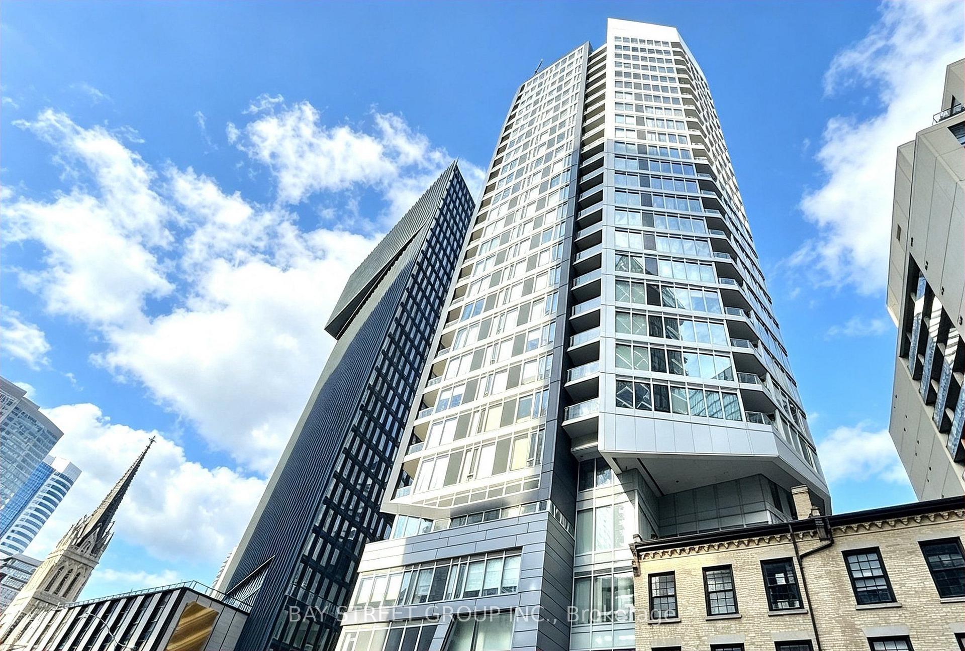 Photo of Unit 1906, 68 Shuter Street