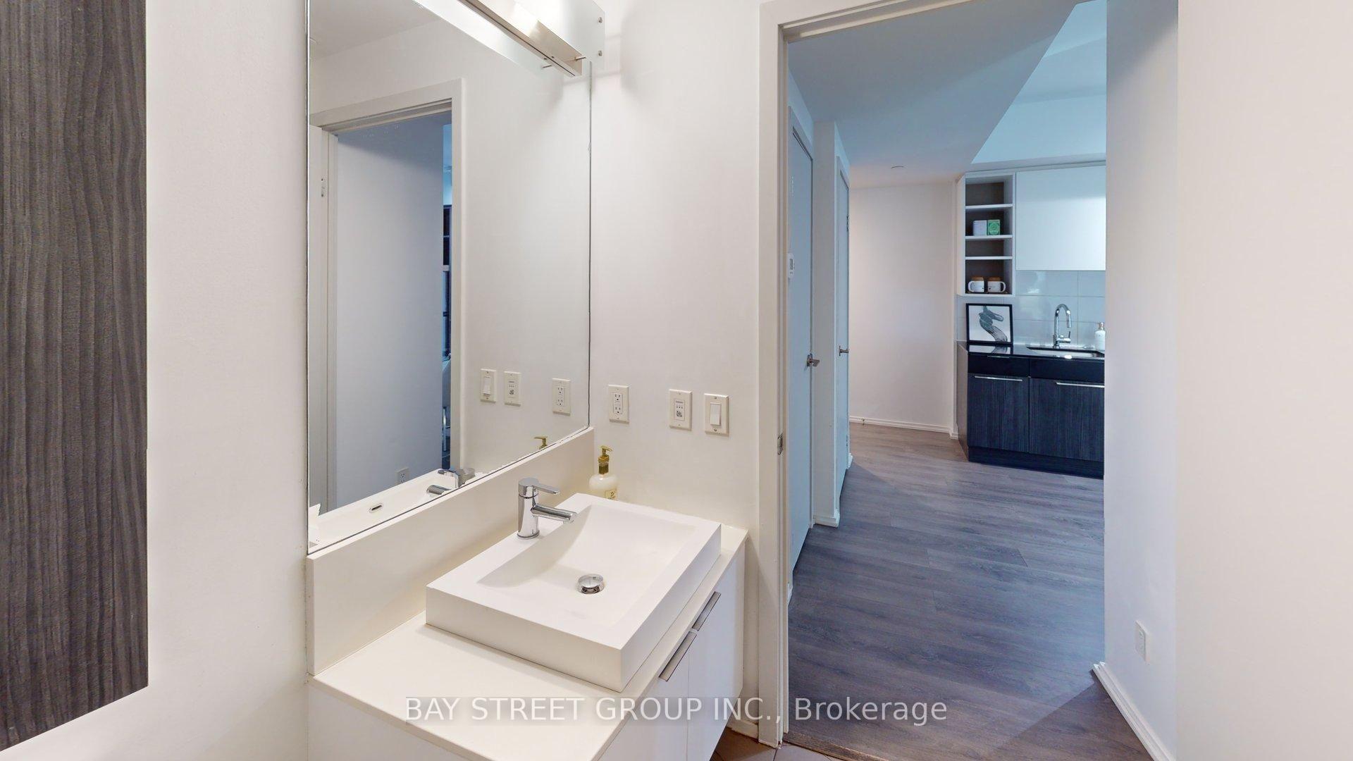 Photo 11 of Unit 1906, 68 Shuter Street, Toronto, Church-Yonge Corridor — HOMEH