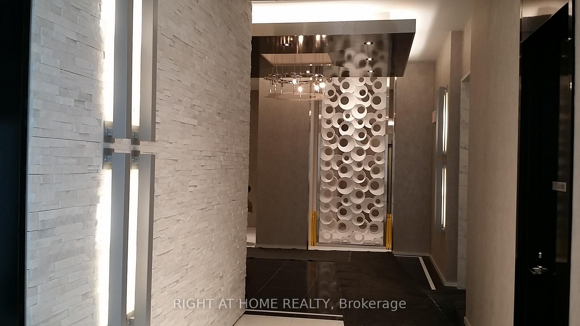 Photo 8 of Unit 2402, 56 Annie Craig Drive, Etobicoke, Mimico — HOMEH