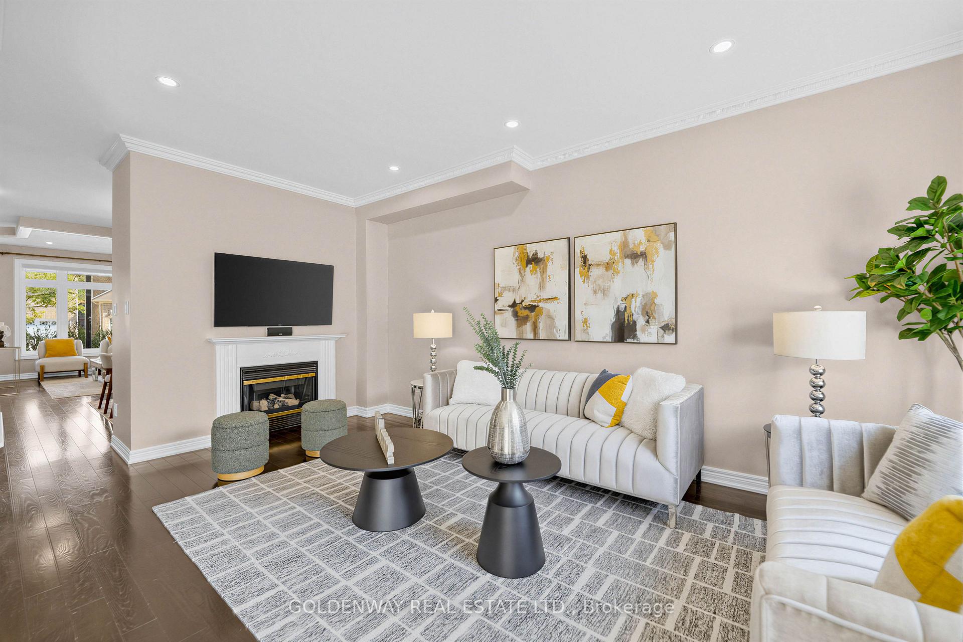 Photo 10 of 19 Markshire Road, Markham, Cachet — HOMEH