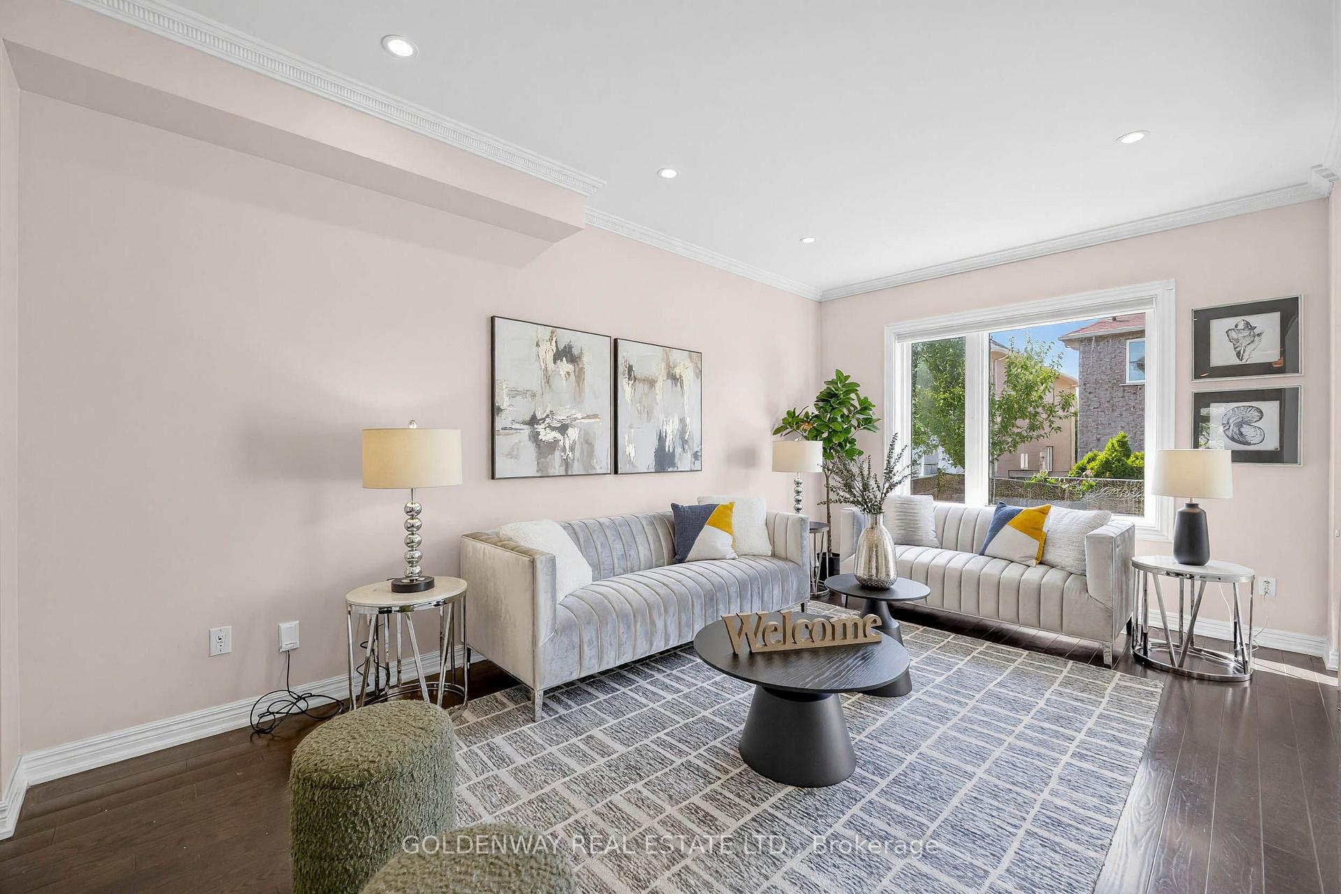 Photo 11 of 19 Markshire Road, Markham, Cachet — HOMEH