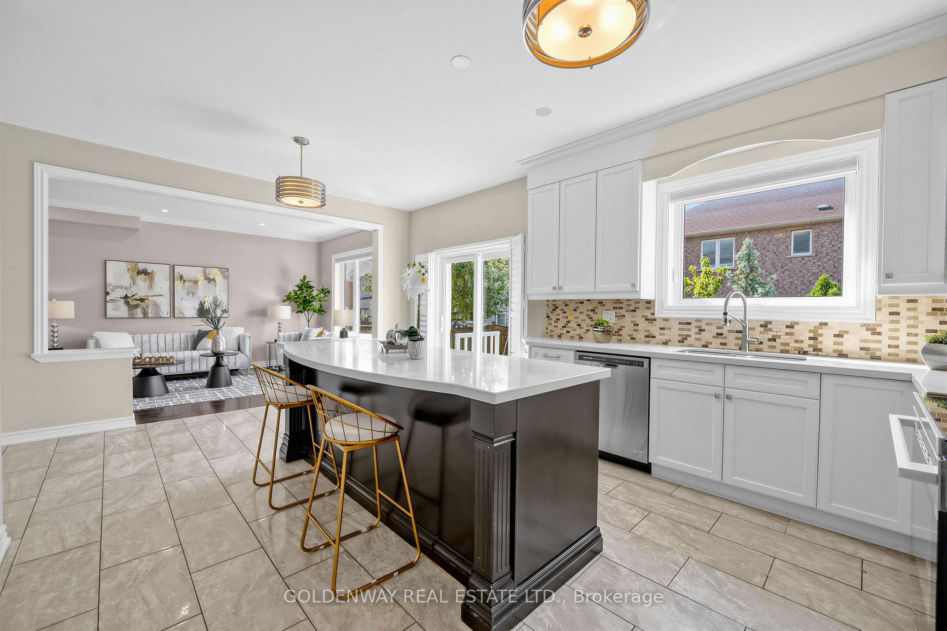 Photo 16 of 19 Markshire Road, Markham, Cachet — HOMEH