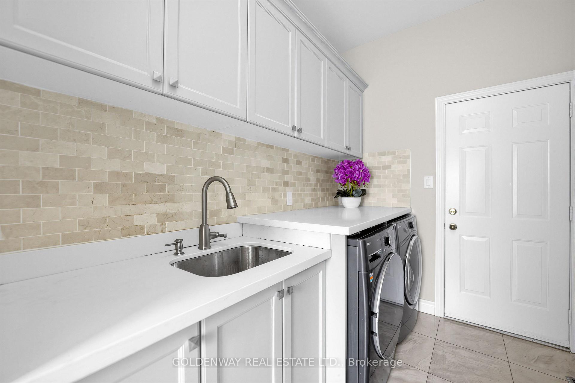 Photo 22 of 19 Markshire Road, Markham, Cachet — HOMEH