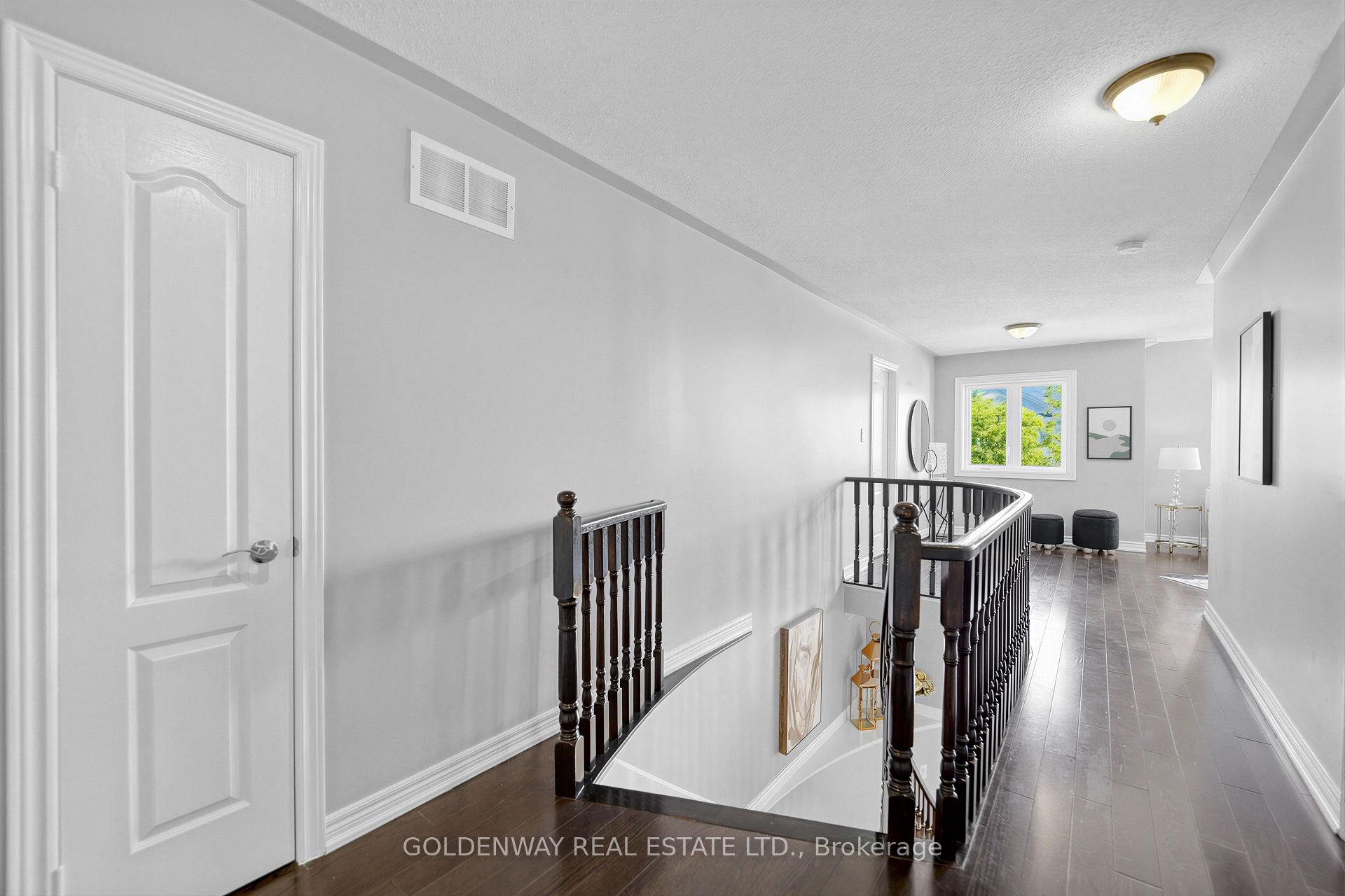 Photo 24 of 19 Markshire Road, Markham, Cachet — HOMEH