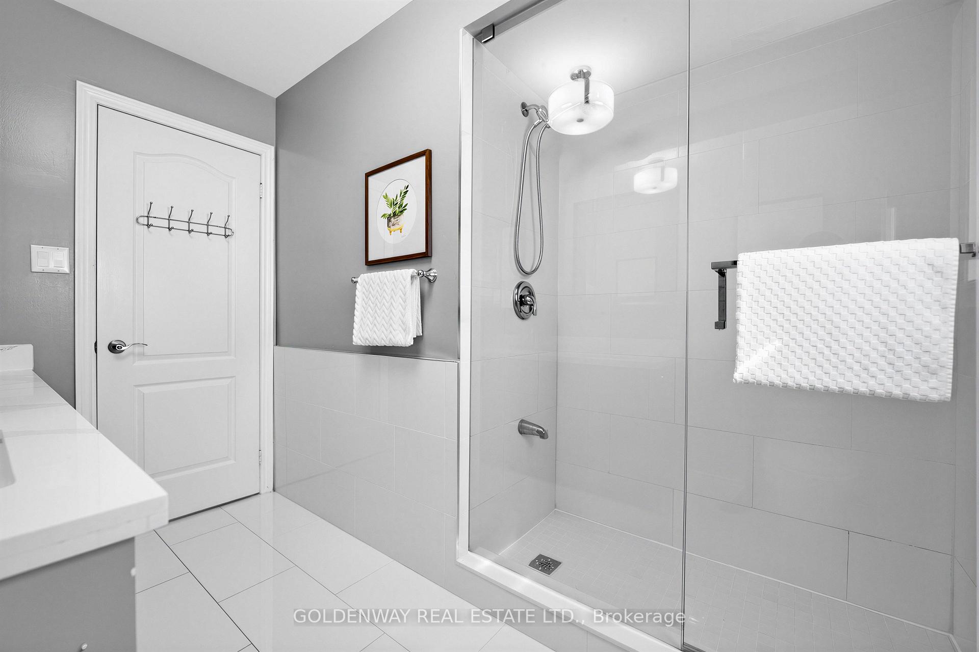Photo 36 of 19 Markshire Road, Markham, Cachet — HOMEH