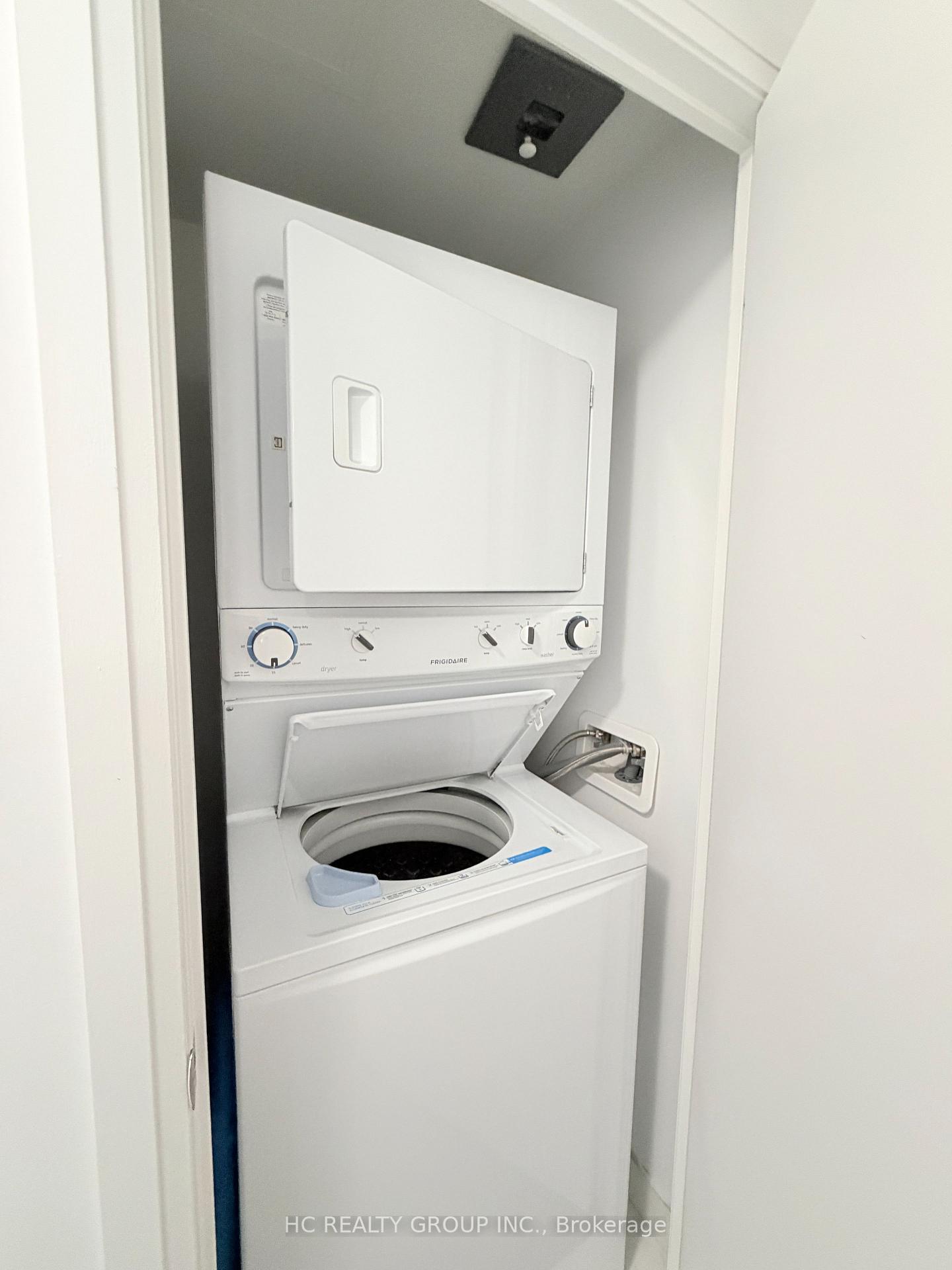 Photo 9 of Unit 902, 160 Vanderhoof Avenue, Toronto, Thorncliffe Park — HOMEH