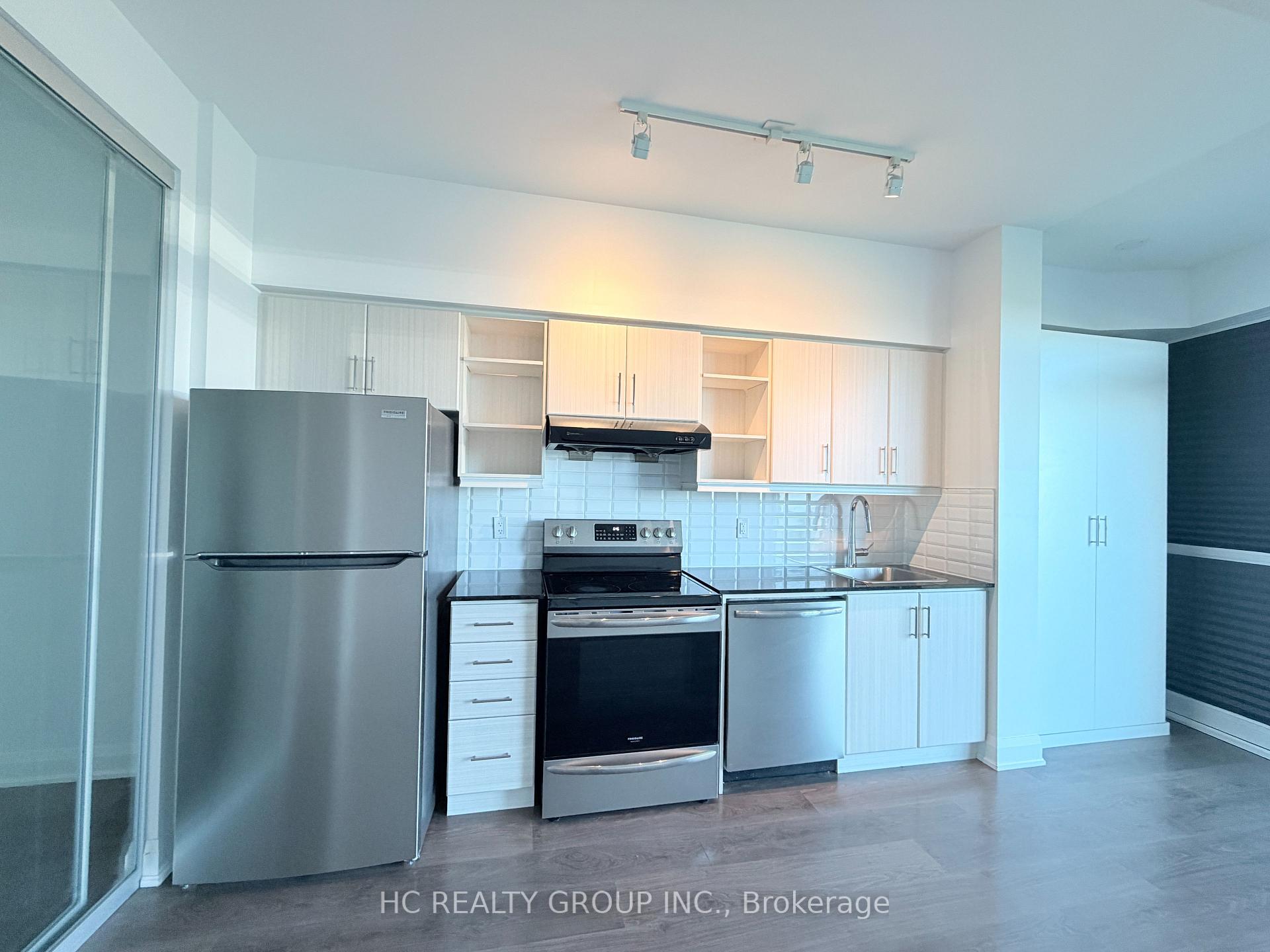 Photo 13 of Unit 902, 160 Vanderhoof Avenue, Toronto, Thorncliffe Park — HOMEH