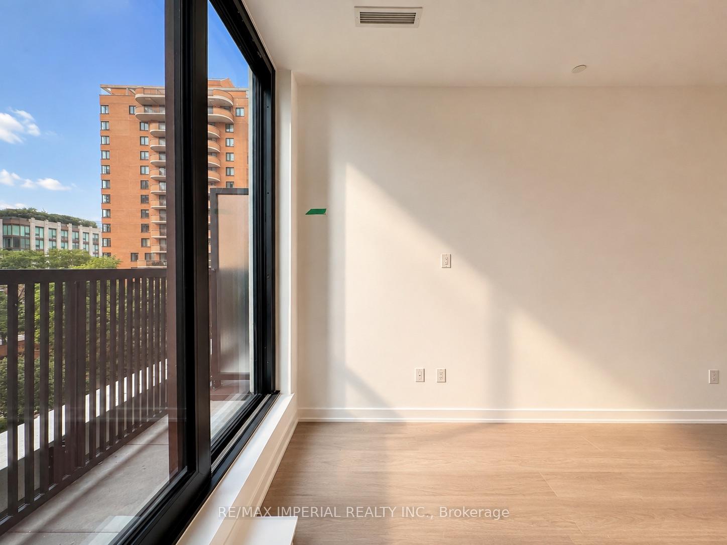 Photo 3 of Unit 801, 91 Montclair Avenue, Toronto, Forest Hill South — HOMEH