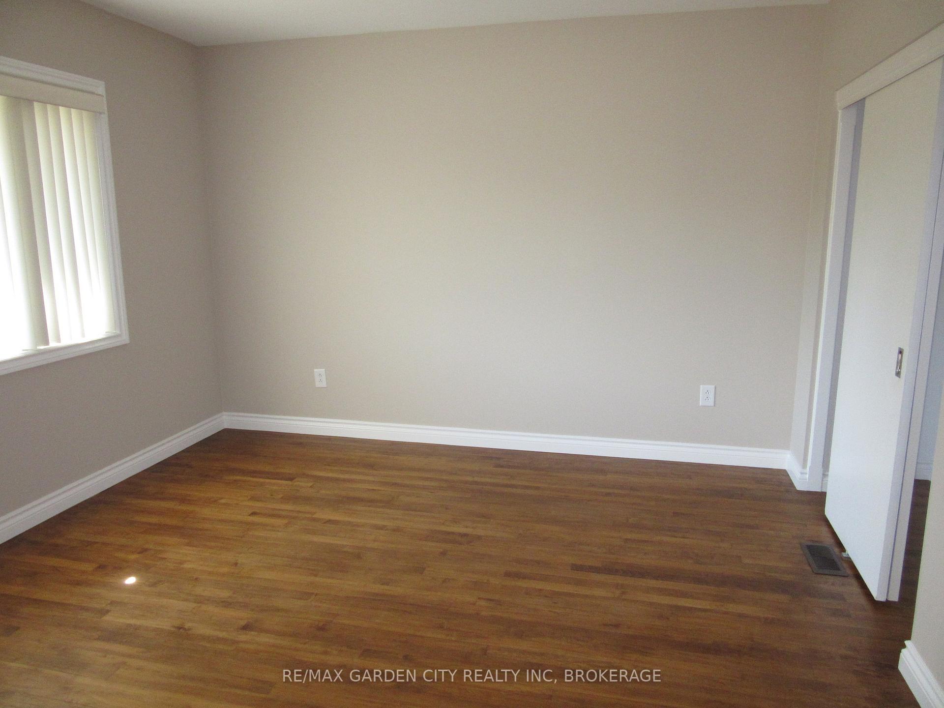 Photo 12 of 11981 Morris Road, Niagara Falls, Schisler — HOMEH