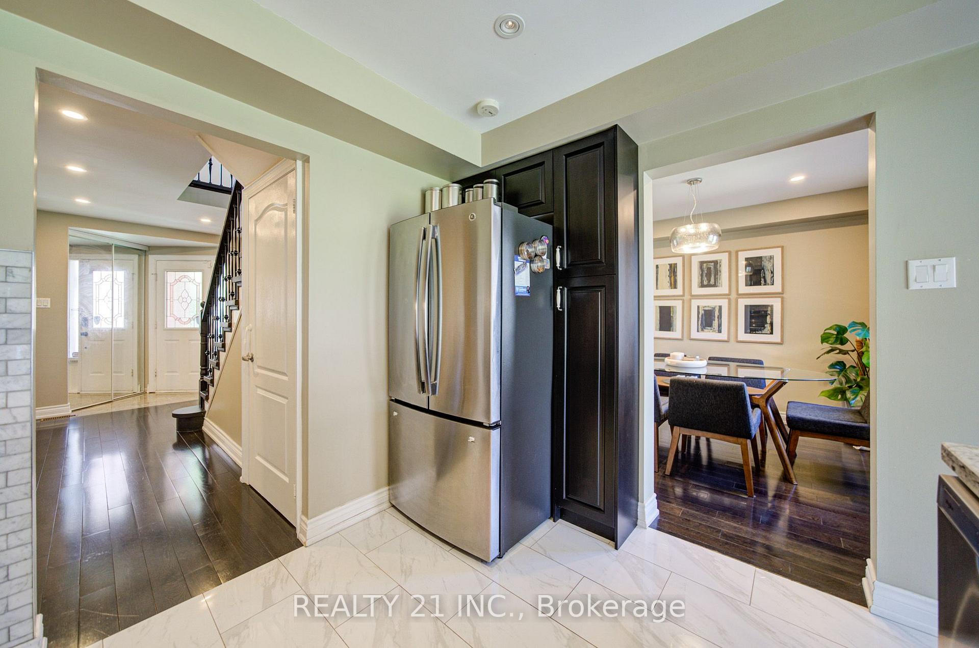 Photo 20 of 95 Hearne Crescent, Ajax, Central — HOMEH