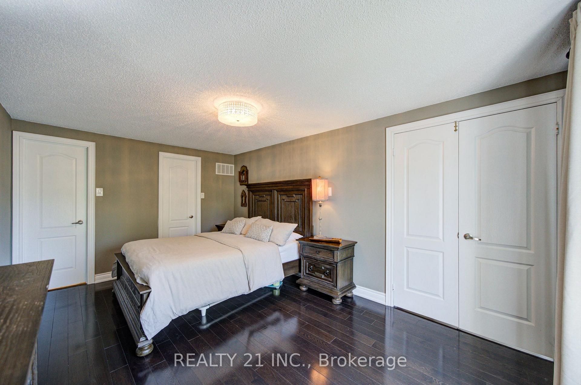 Photo 37 of 95 Hearne Crescent, Ajax, Central — HOMEH