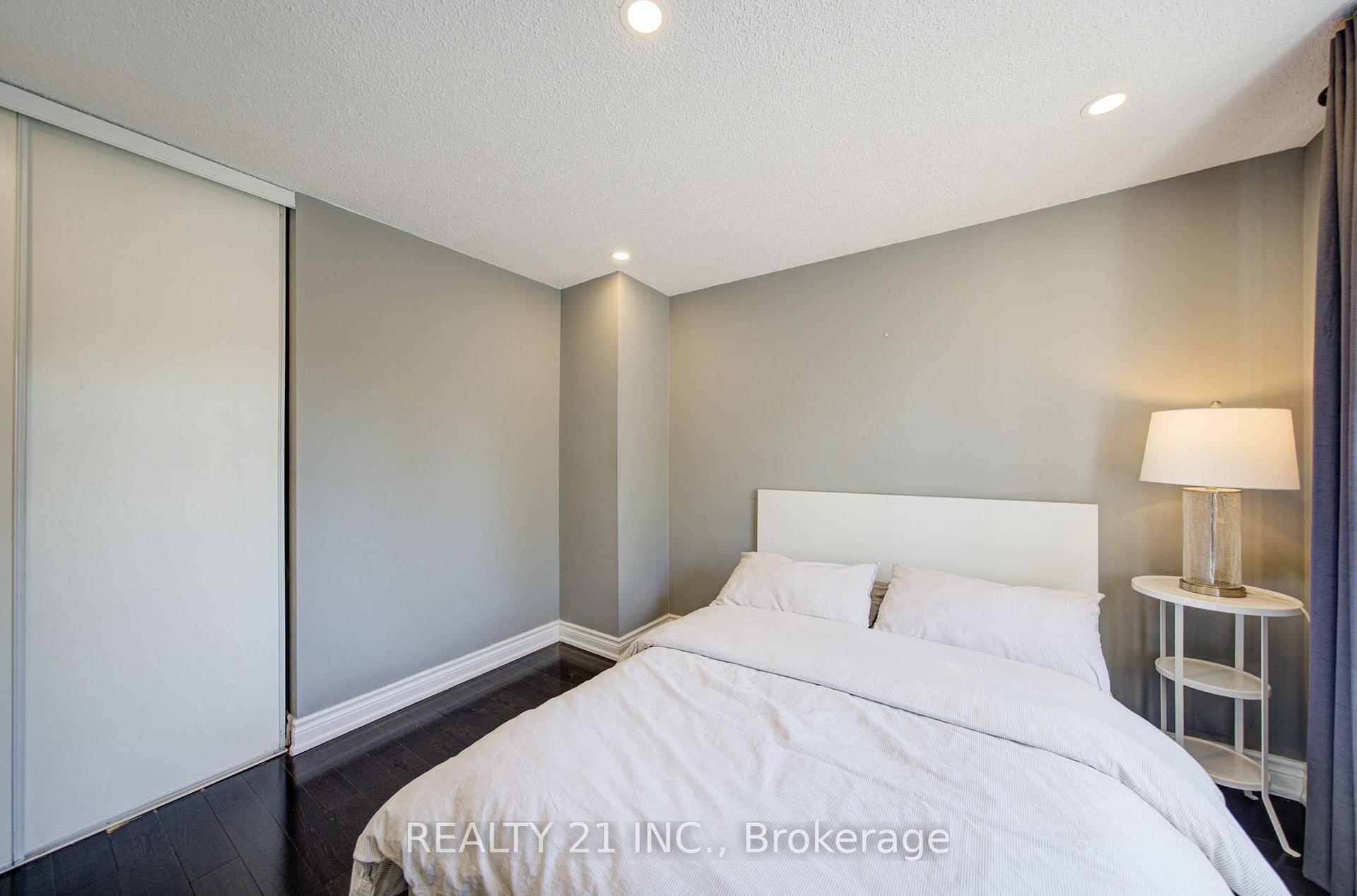 Photo 39 of 95 Hearne Crescent, Ajax, Central — HOMEH