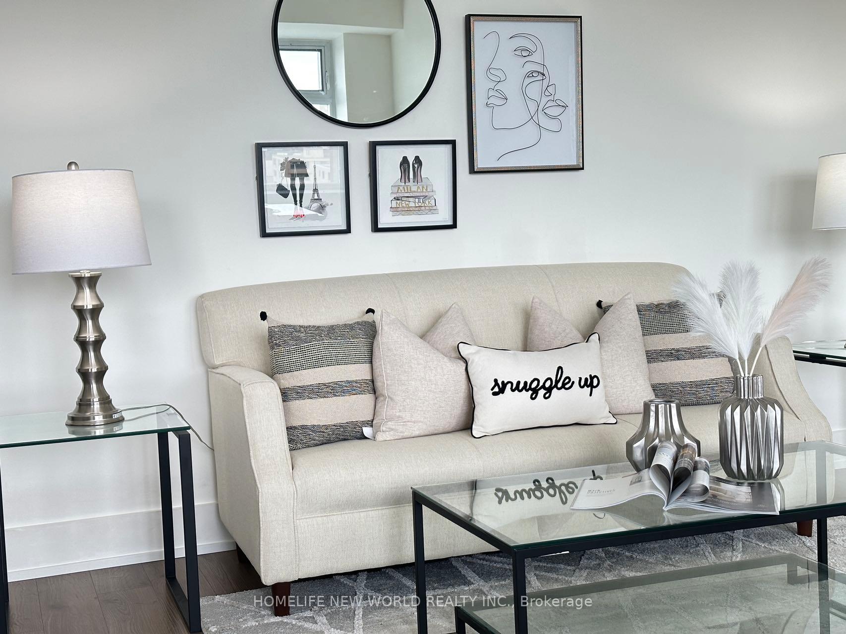Photo 7 of Unit 1421, 111 St Clair Avenue W, Toronto, Yonge-St. Clair — HOMEH