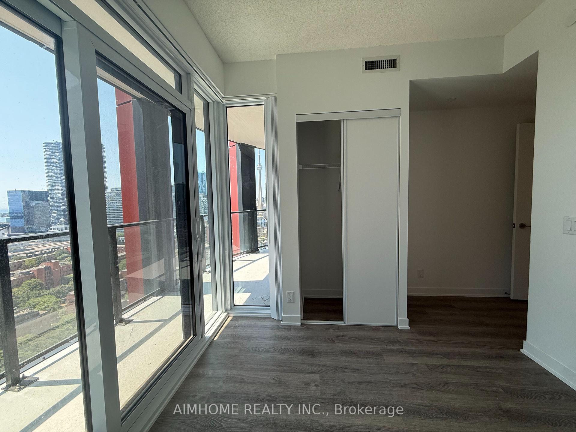 Photo 4 of Unit 2910, 180 Front Street E, Toronto, Moss Park — HOMEH