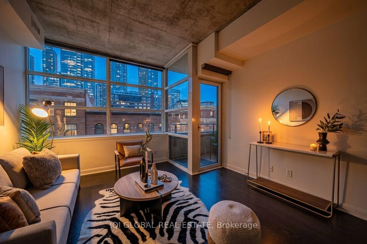 Photo 3 of Unit 406, 478 King Street W, Toronto, Waterfront Communities — HOMEH