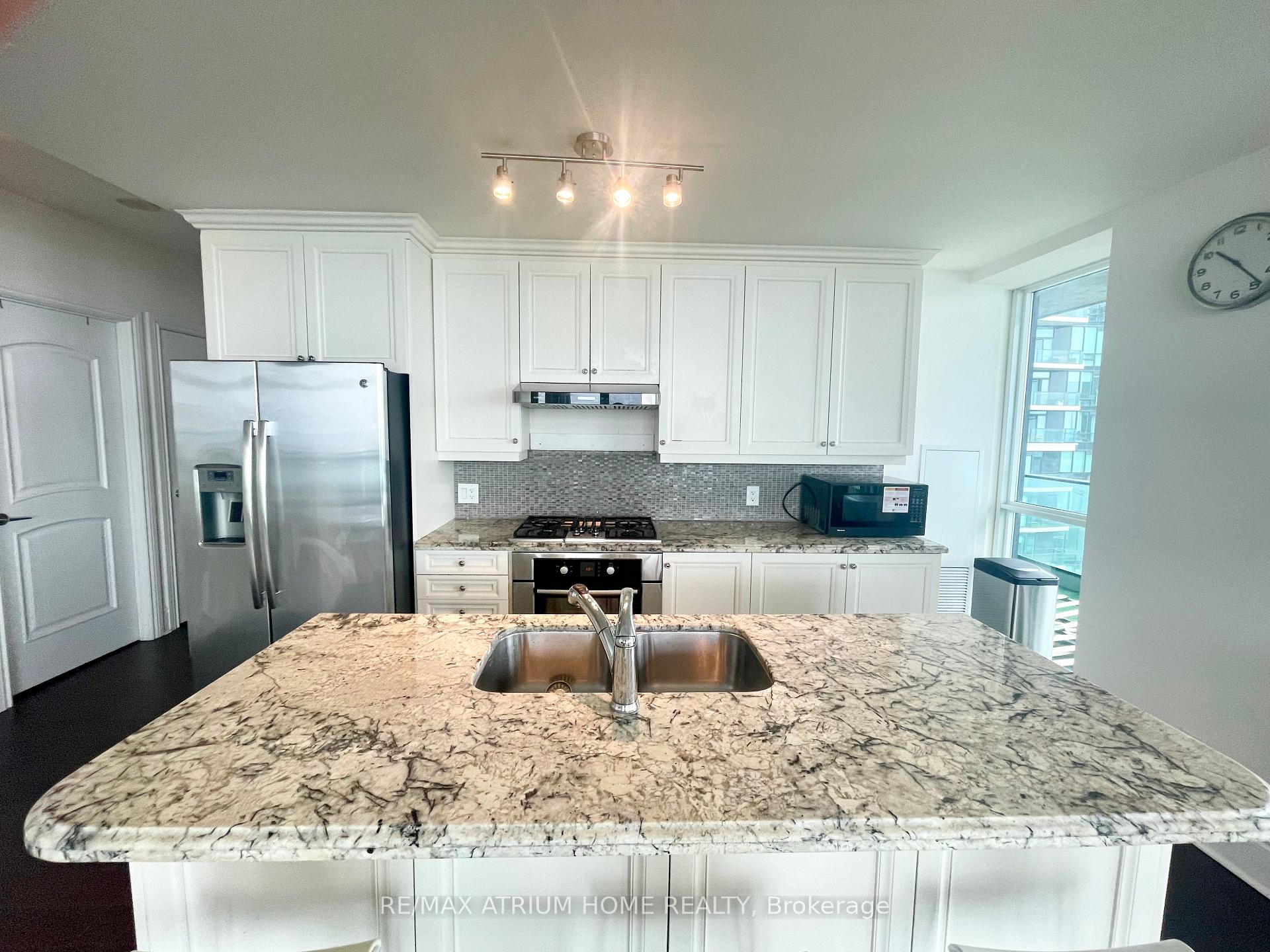 Photo 9 of Unit 4905, 33 Bay Street, Toronto, Waterfront Communities — HOMEH