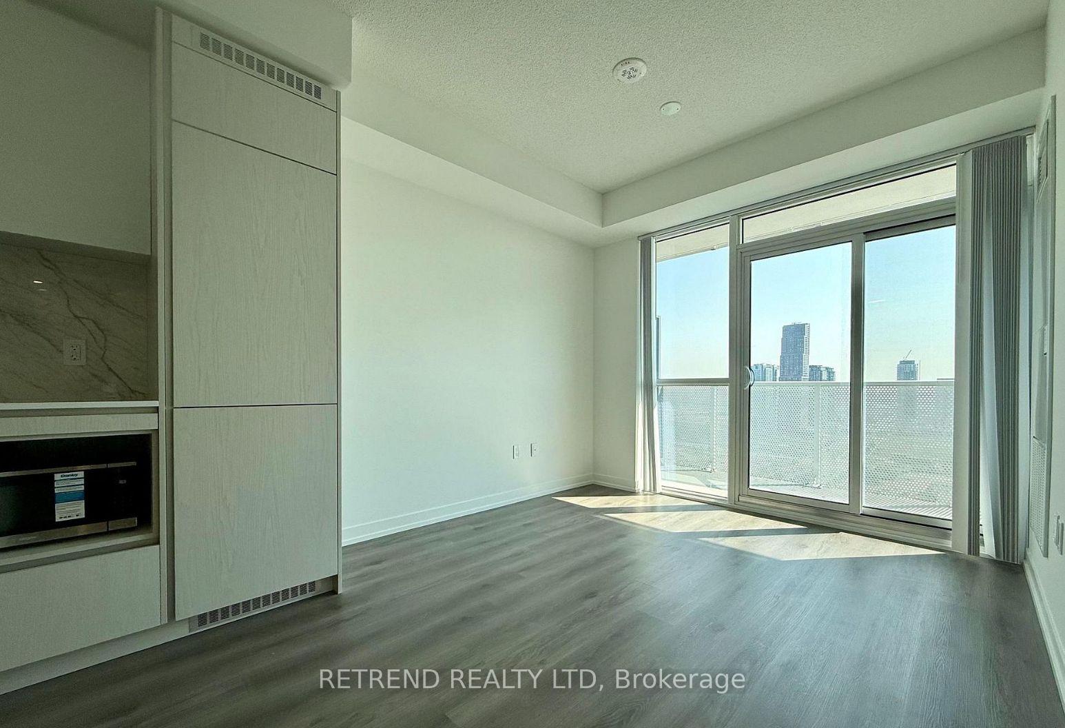 Photo 3 of Unit 2907, 28 Interchange Way, Vaughan, Vaughan Corporate Centre — HOMEH