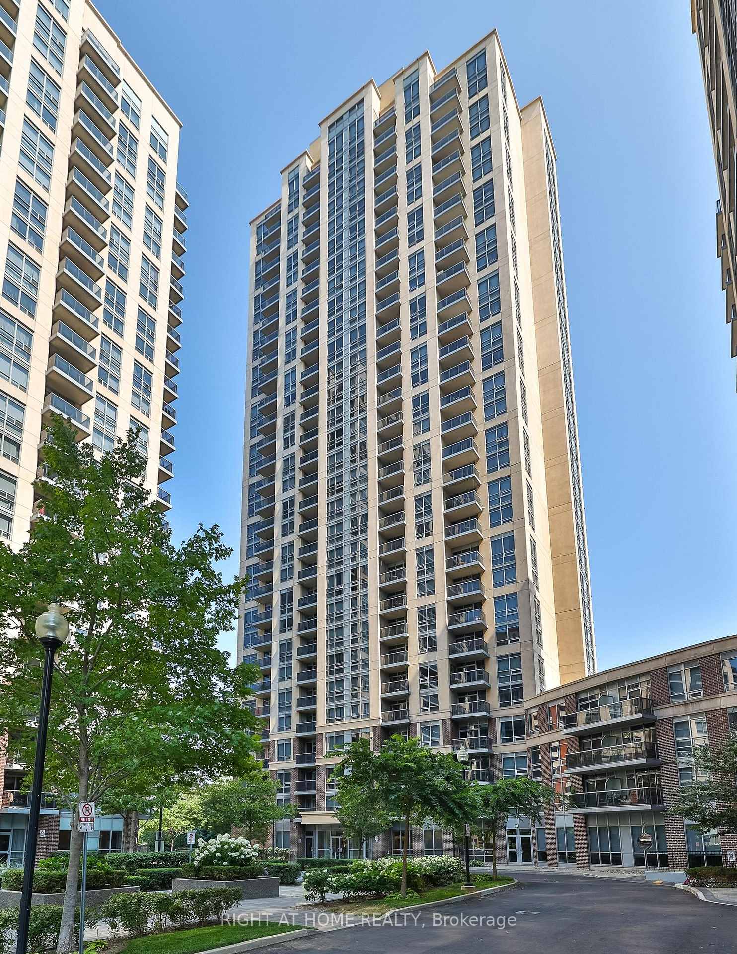 Photo 1 of Unit 2402, 3 Michael Power Place, Etobicoke, Islington-City Centre West — HOMEH