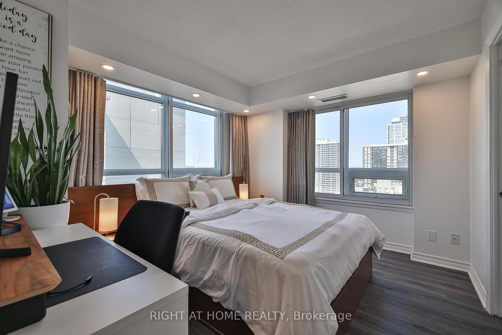 Photo 16 of Unit 2402, 3 Michael Power Place, Etobicoke, Islington-City Centre West — HOMEH