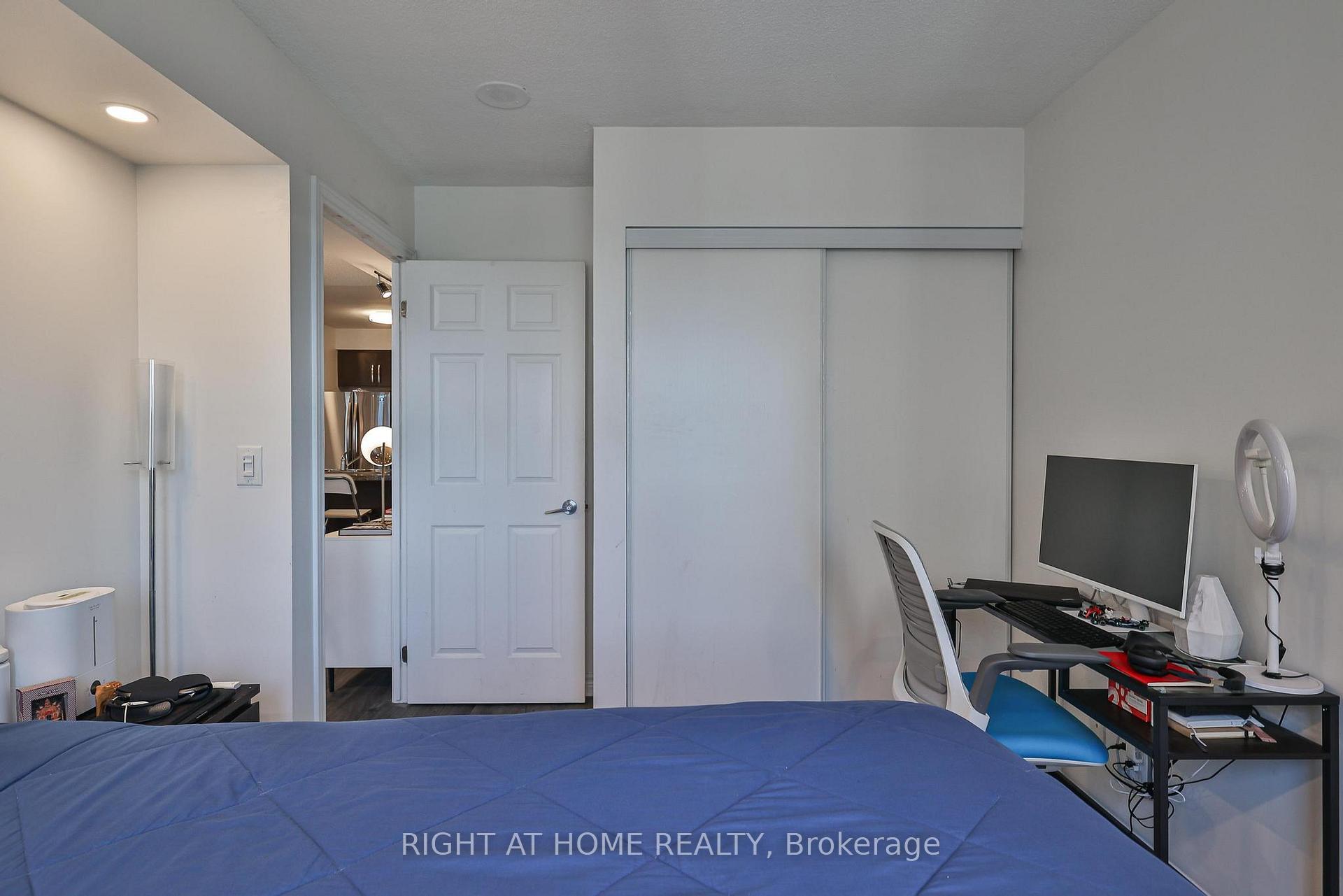 Photo 23 of Unit 2402, 3 Michael Power Place, Etobicoke, Islington-City Centre West — HOMEH