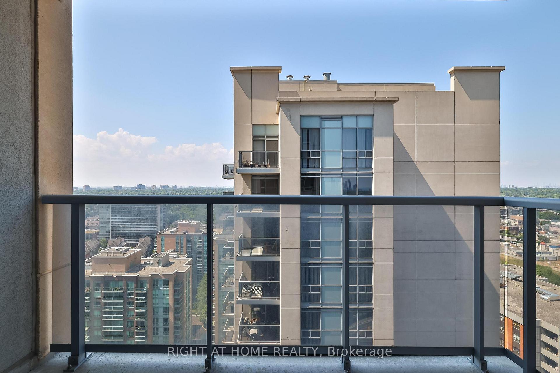 Photo 27 of Unit 2402, 3 Michael Power Place, Etobicoke, Islington-City Centre West — HOMEH
