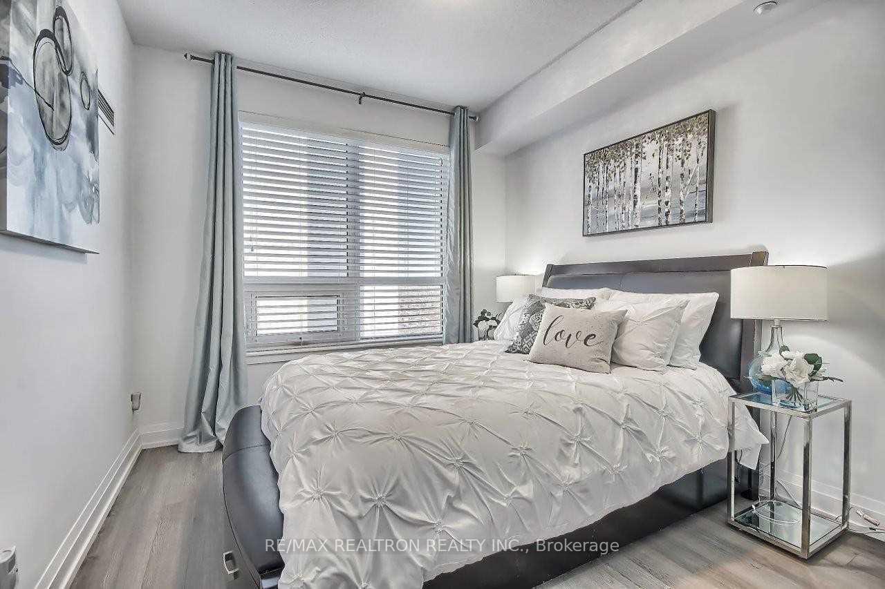 Photo 11 of Unit 912, 7890 Bathurst Street, Vaughan, Beverley Glen — HOMEH