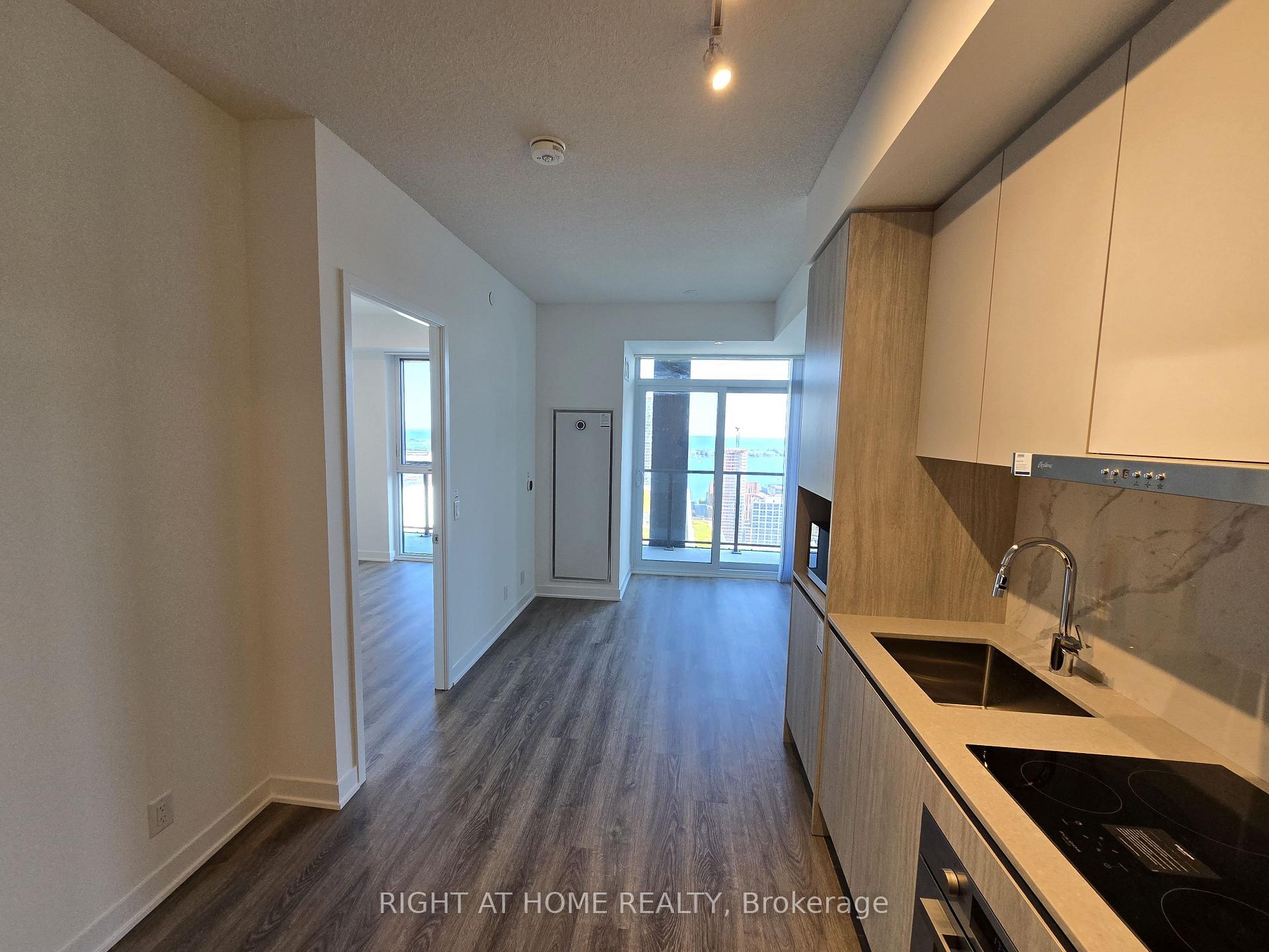 Photo 11 of Unit 4209, 180 Front Street E, Toronto, Moss Park — HOMEH