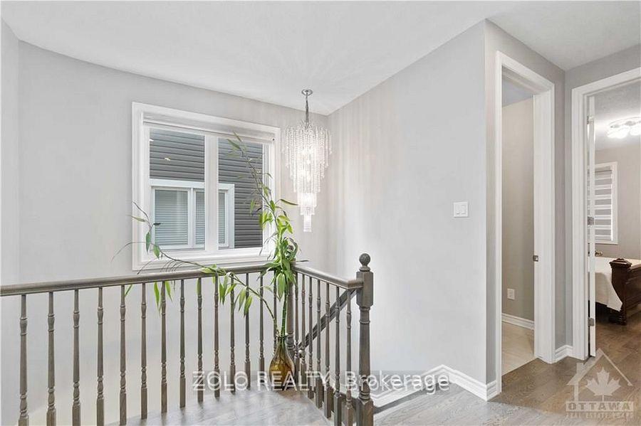 Photo 13 of 108 Flowing Creek Circle, Ottawa, Kanata - Emerald Meadows/Trailwest — HOMEH