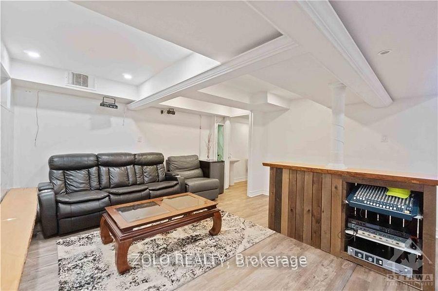 Photo 25 of 108 Flowing Creek Circle, Ottawa, Kanata - Emerald Meadows/Trailwest — HOMEH