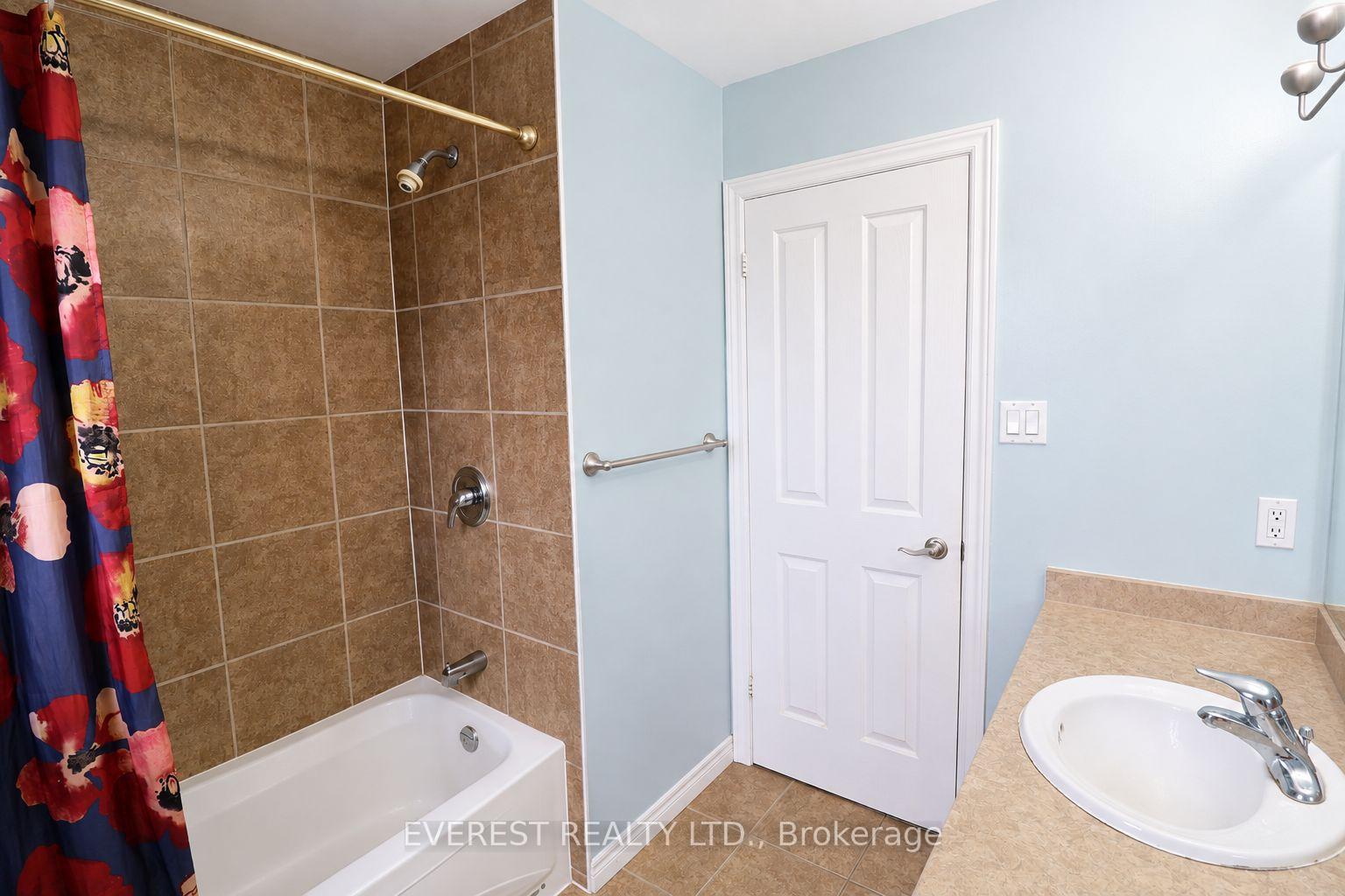 Photo 21 of 1686 Blackmaple Crescent, London, East A — HOMEH