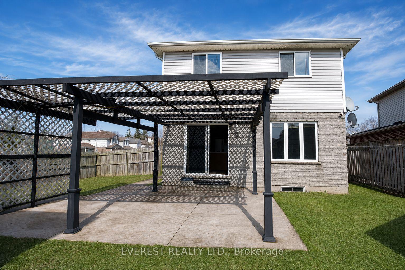 Photo 36 of 1686 Blackmaple Crescent, London, East A — HOMEH