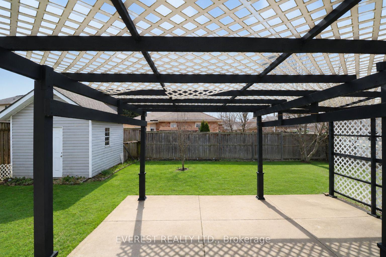 Photo 37 of 1686 Blackmaple Crescent, London, East A — HOMEH