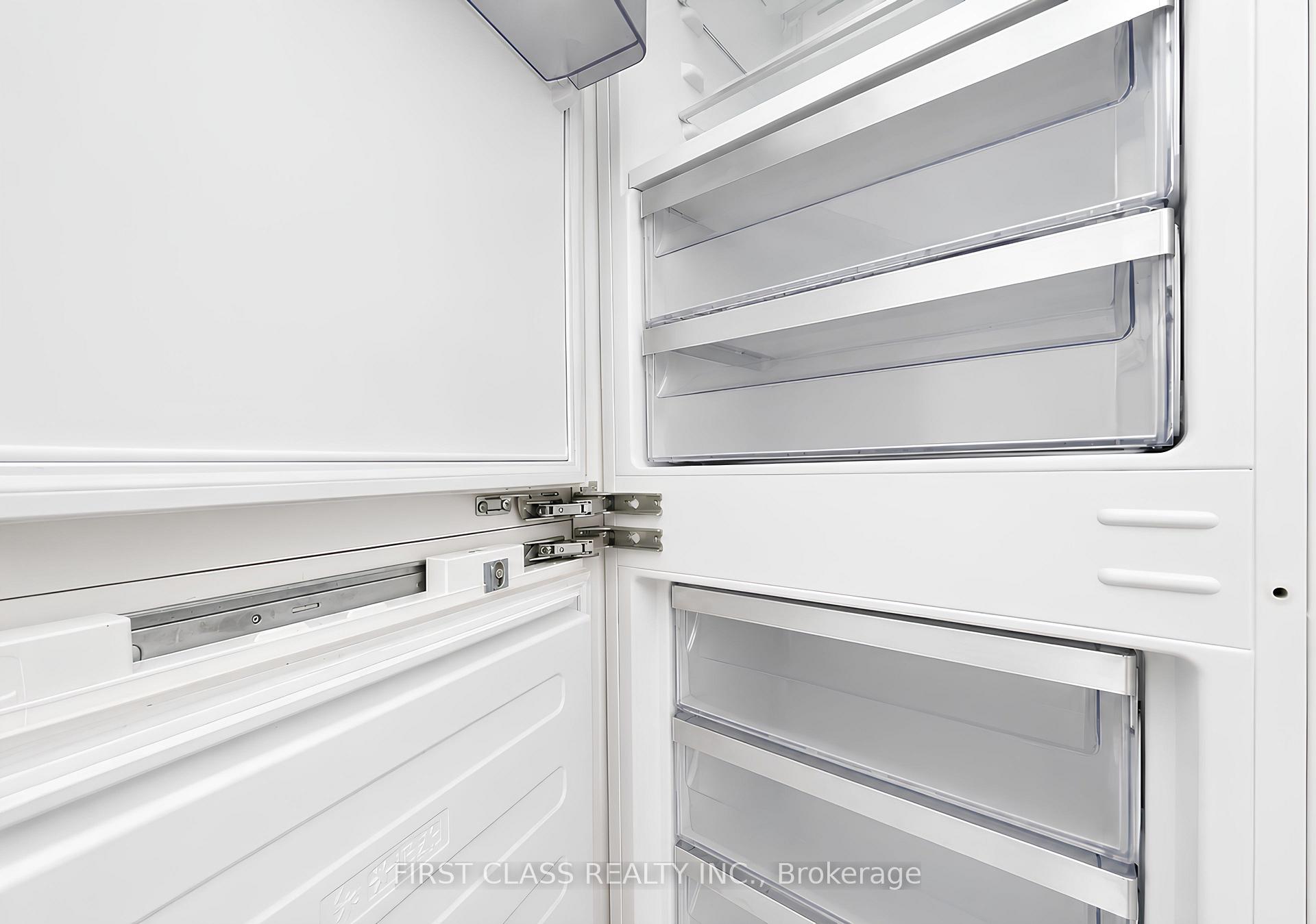Photo 8 of Unit 2304, 290 Adelaide Street W, Toronto, Waterfront Communities — HOMEH