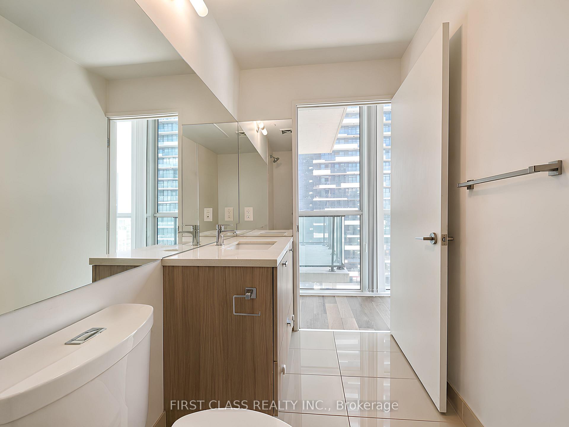 Photo 9 of Unit 2304, 290 Adelaide Street W, Toronto, Waterfront Communities — HOMEH