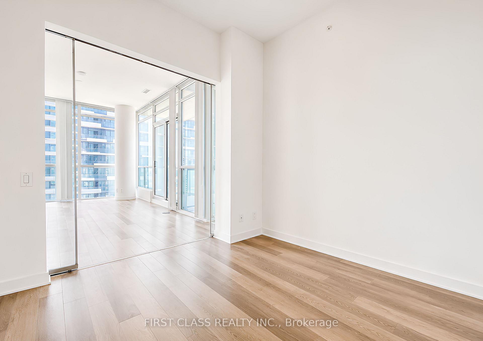 Photo 12 of Unit 2304, 290 Adelaide Street W, Toronto, Waterfront Communities — HOMEH