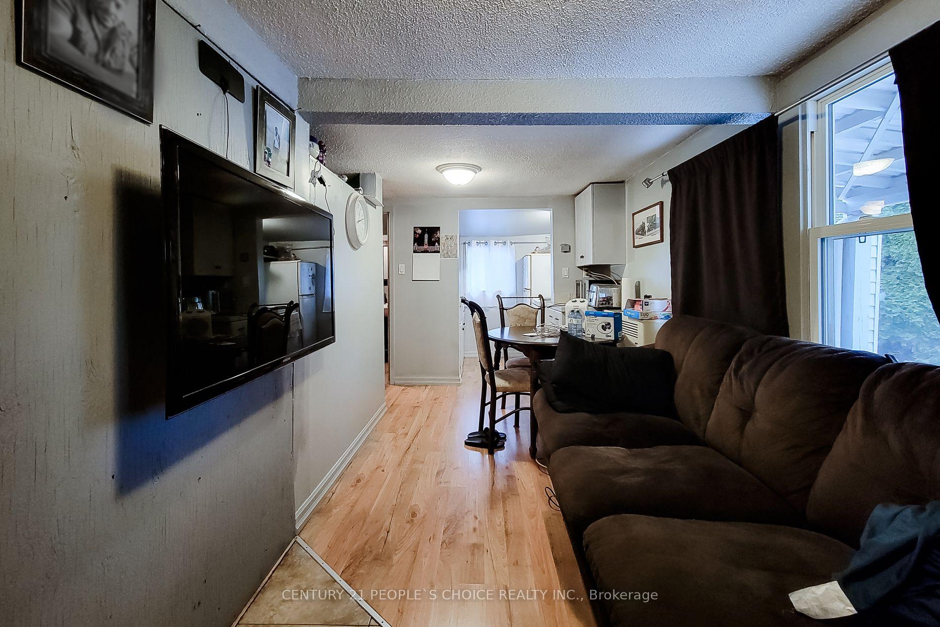 Photo 21 of 4999 Mcrae Street, Niagara Falls, Cherrywood — HOMEH