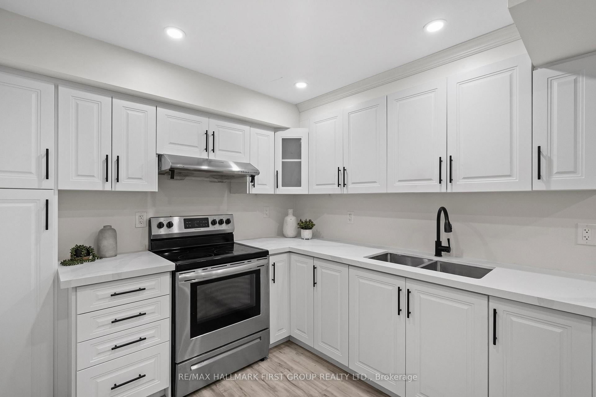 Photo 39 of 3040 Ferguson Drive, Burlington, Alton — HOMEH