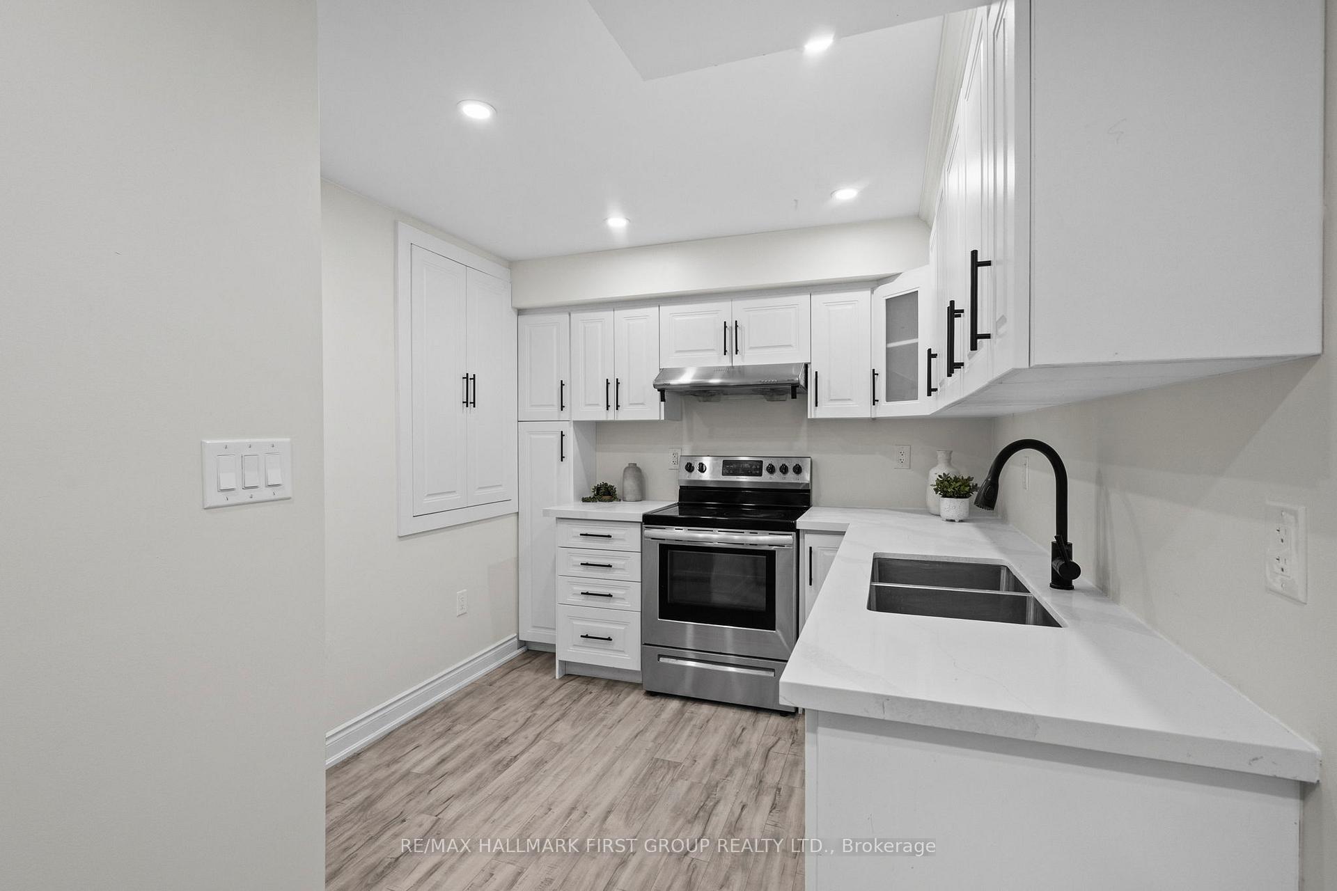 Photo 40 of 3040 Ferguson Drive, Burlington, Alton — HOMEH