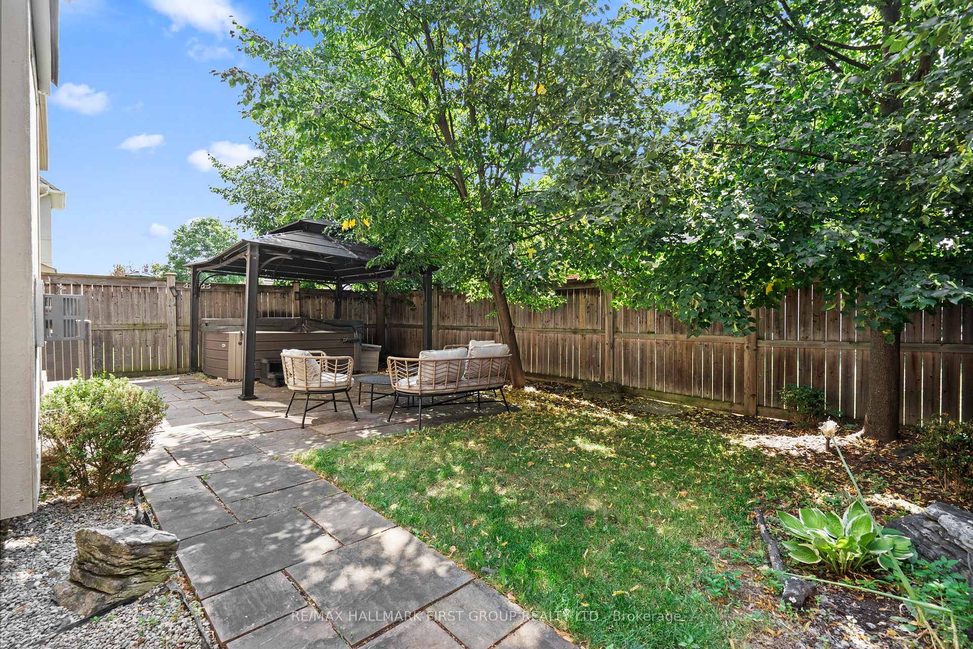 Photo 46 of 3040 Ferguson Drive, Burlington, Alton — HOMEH