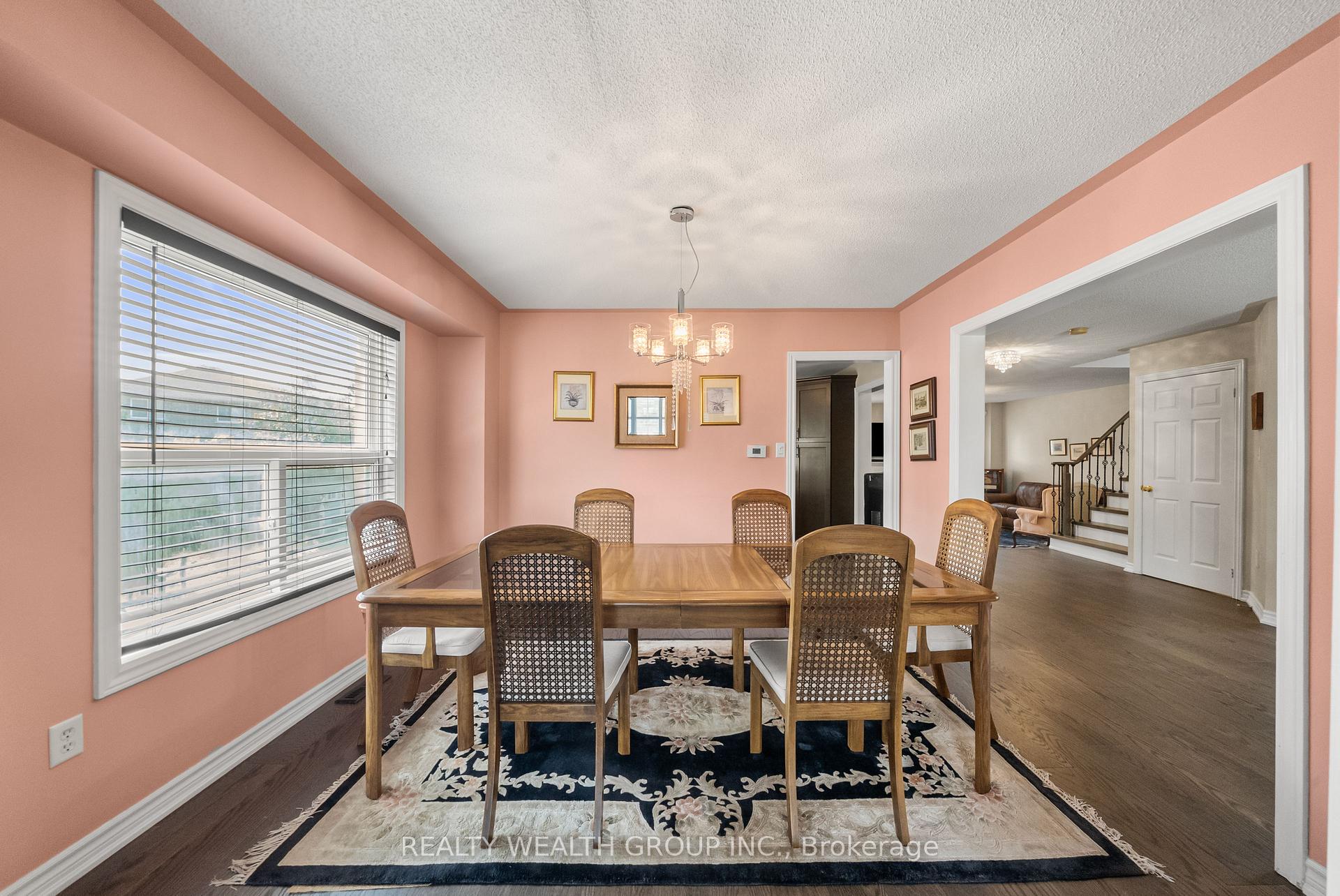 Photo 7 of 32 Reynolds Lane, Barrie, Edgehill Drive — HOMEH